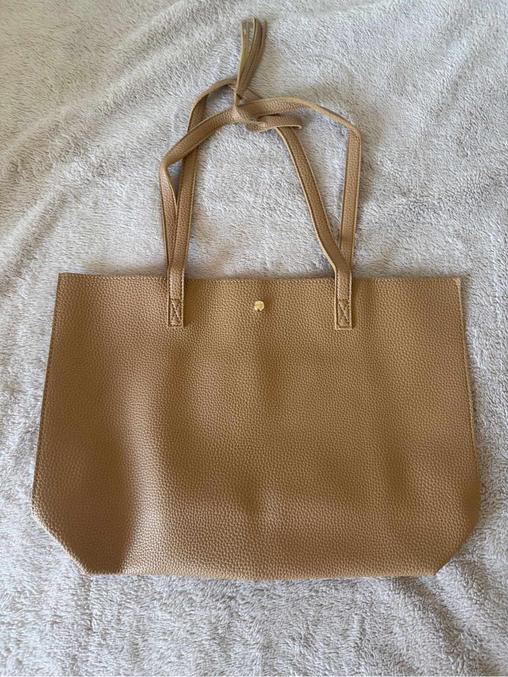 NWT Classic Tan Leather Tote Bag